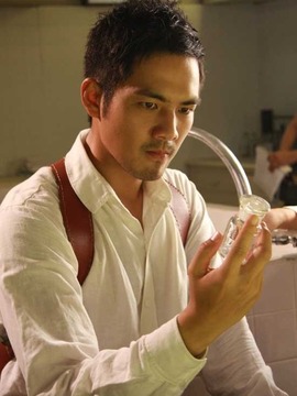 火线追凶之掘墓人